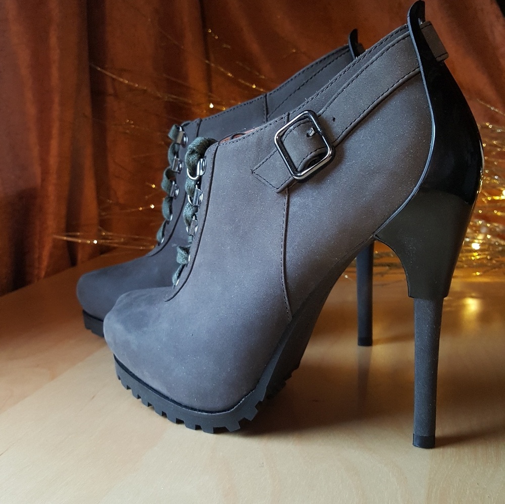 Fabulous Women's Shoes